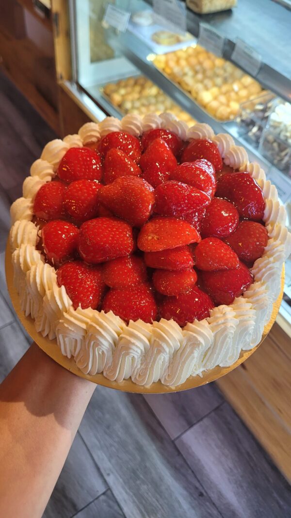 Tarta fresas con nata